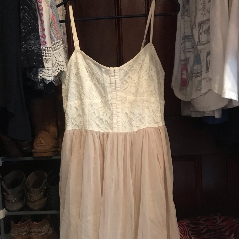 American Eagle Outfitters Tan and White Dress